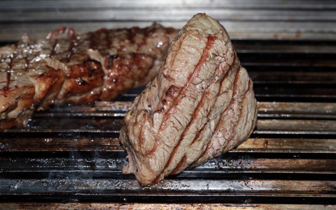 <p><strong>Steak</strong> <span data-name="cut_of_meat" data-type="emoji">🥩</span></p><p></p><p></p><p></p><p></p><p><span data-name="check_mark_button" data-type="emoji">✅</span>PROPER<span data-name="check_mark_button" data-type="emoji">✅</span></p>