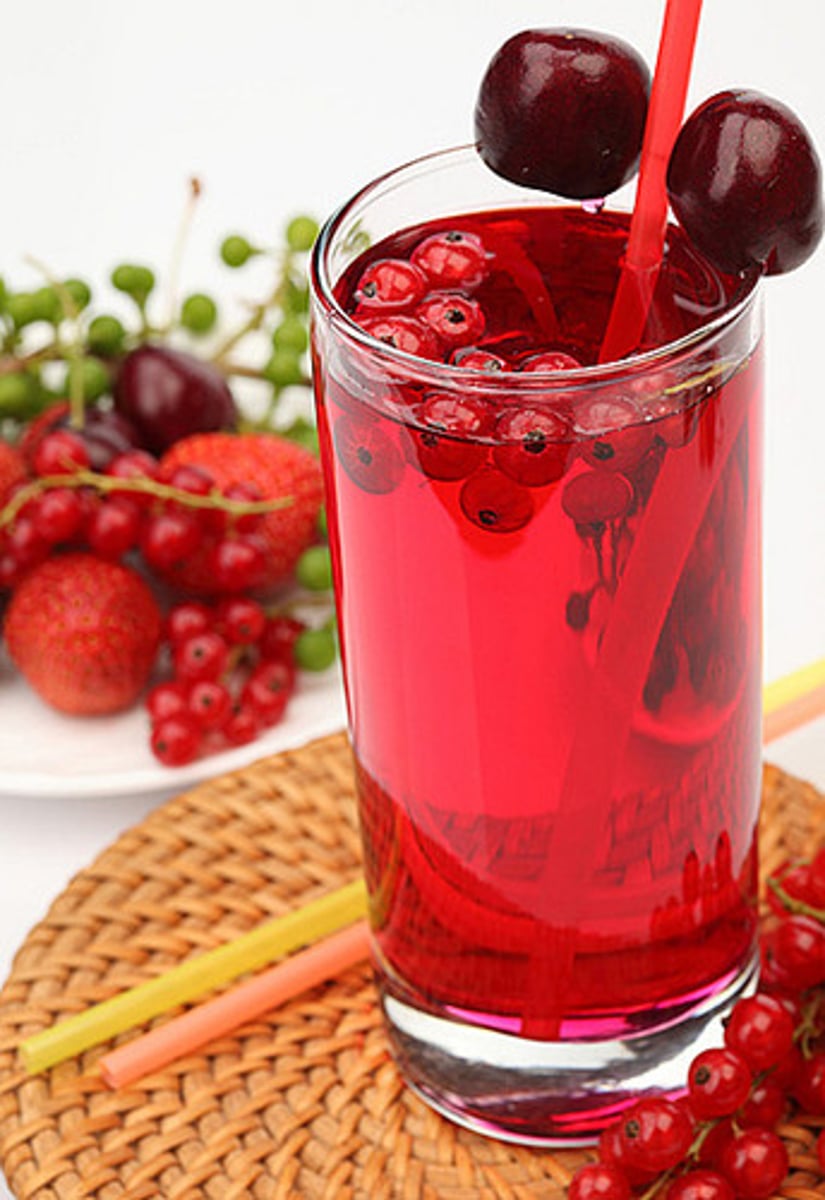 <p>sour cherry juice</p>
