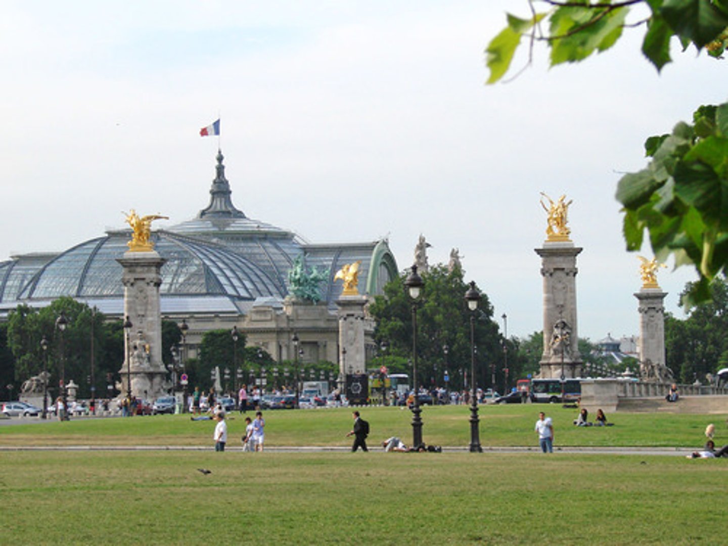 <p>construit pour l'Exposition Universelle de 1889 pour servir de halle d'exposition</p>