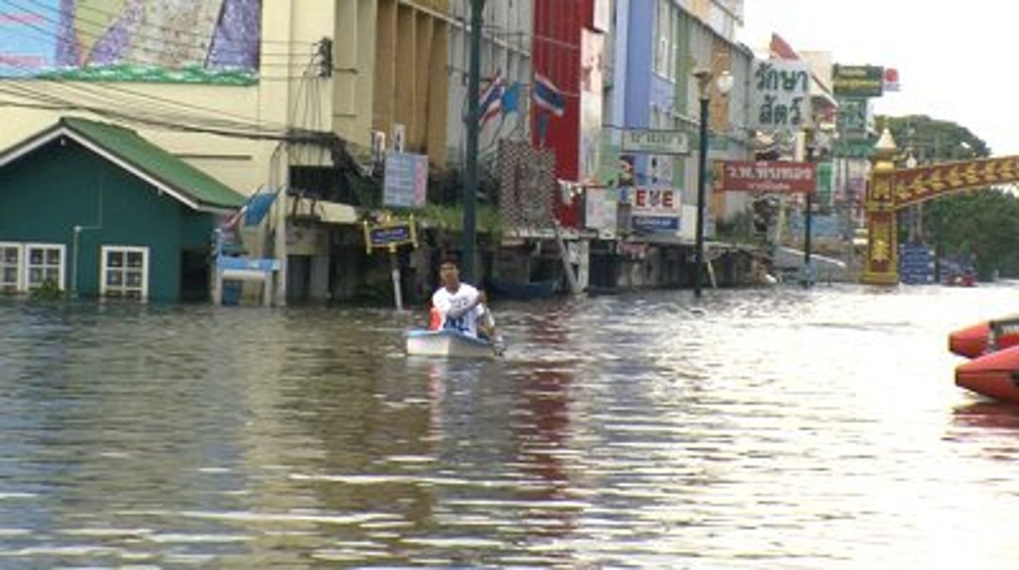 <p>làm ngập lụt</p>