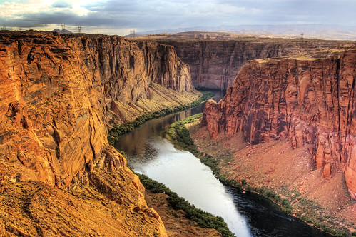 Una quebrada en la tierra