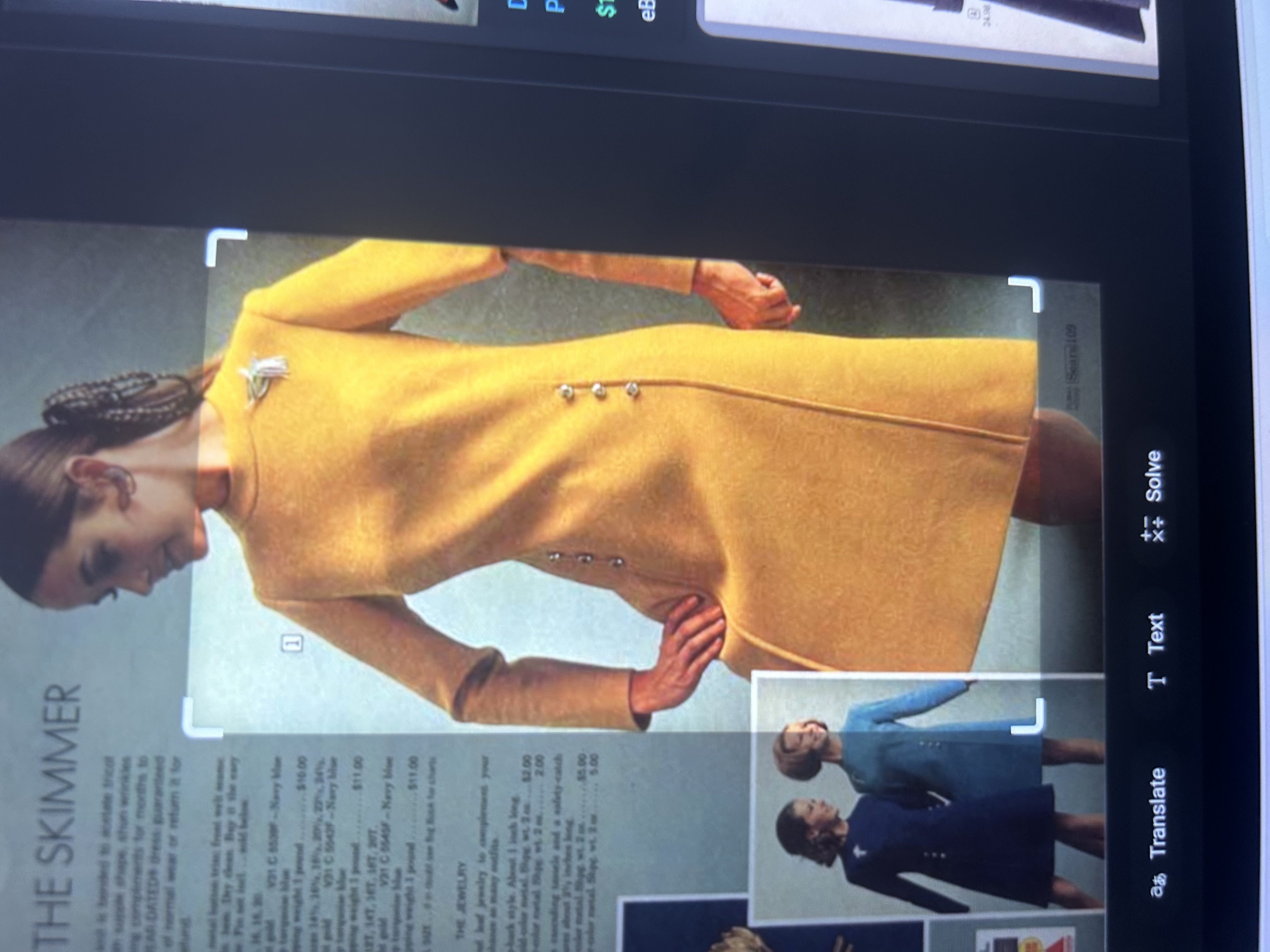 <p>a sleeveless princess line style </p>