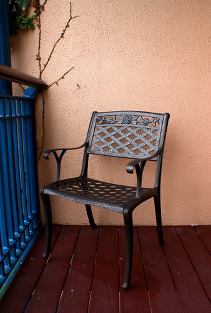 <p>A chair</p>