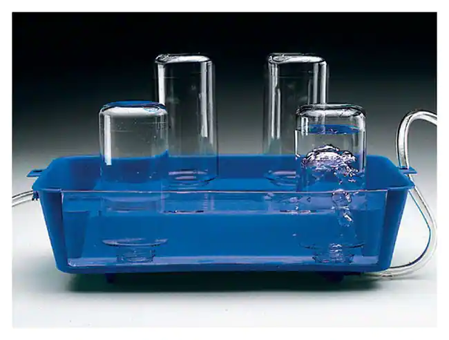 <p>a piece of laboratory apparatus <mark data-color="yellow"><em>used for collecting gases</em></mark>, such as hydrogen, oxygen and nitrogen.</p>