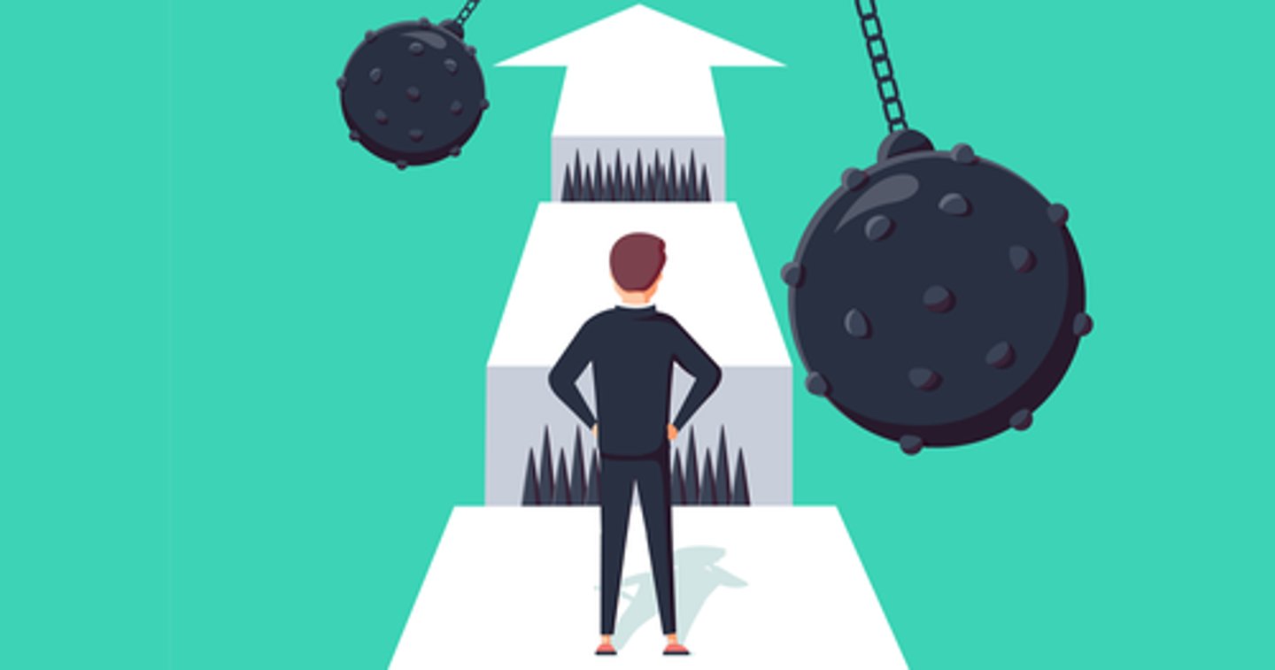 <p>đối mặt với thử thách</p>