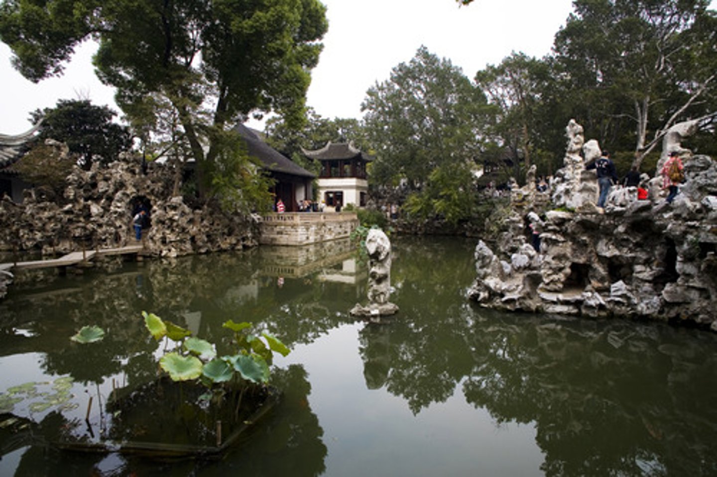 <p>(Zhuó zhèng yuán) Humble Administrator's Garden</p>