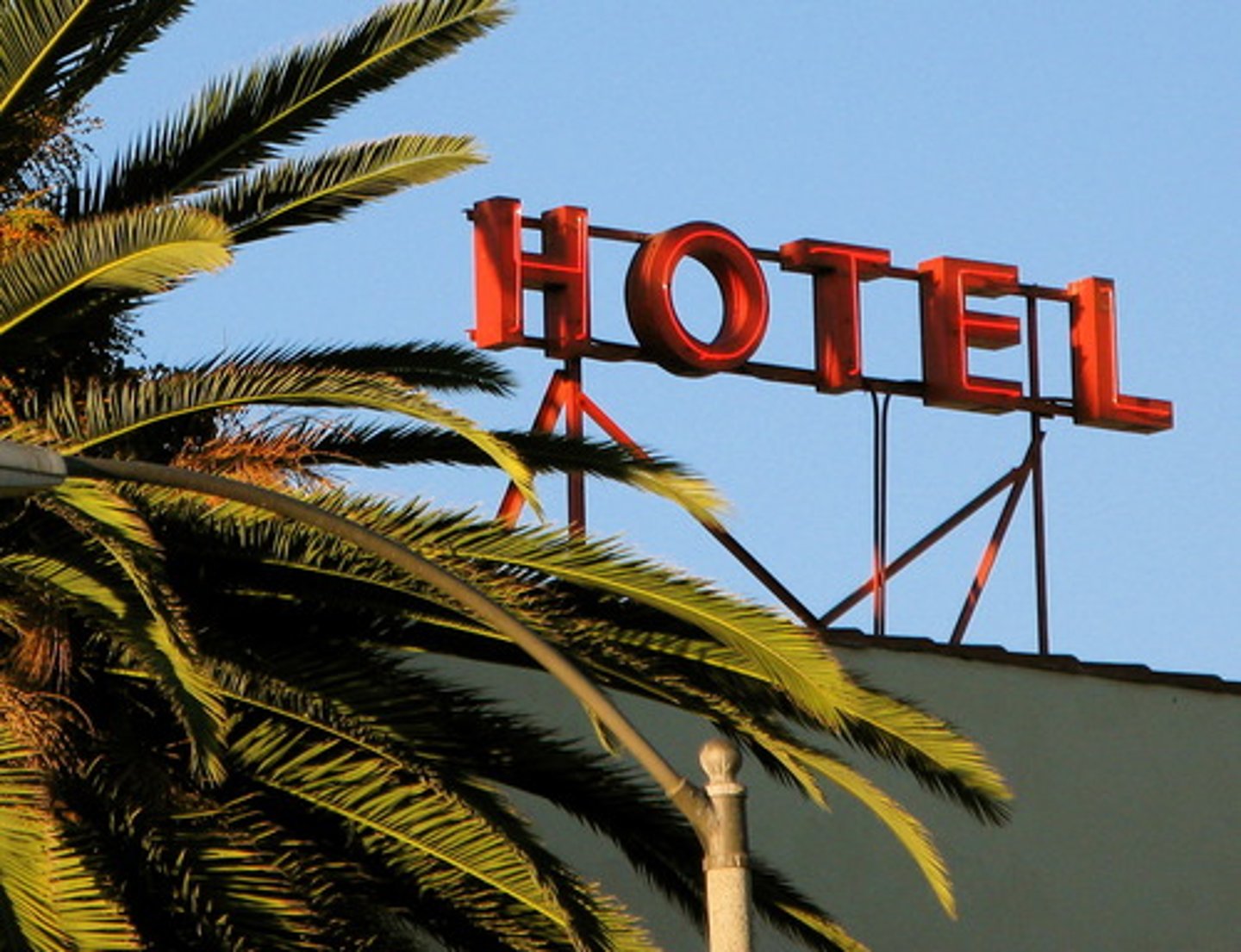 <p>hotel</p>