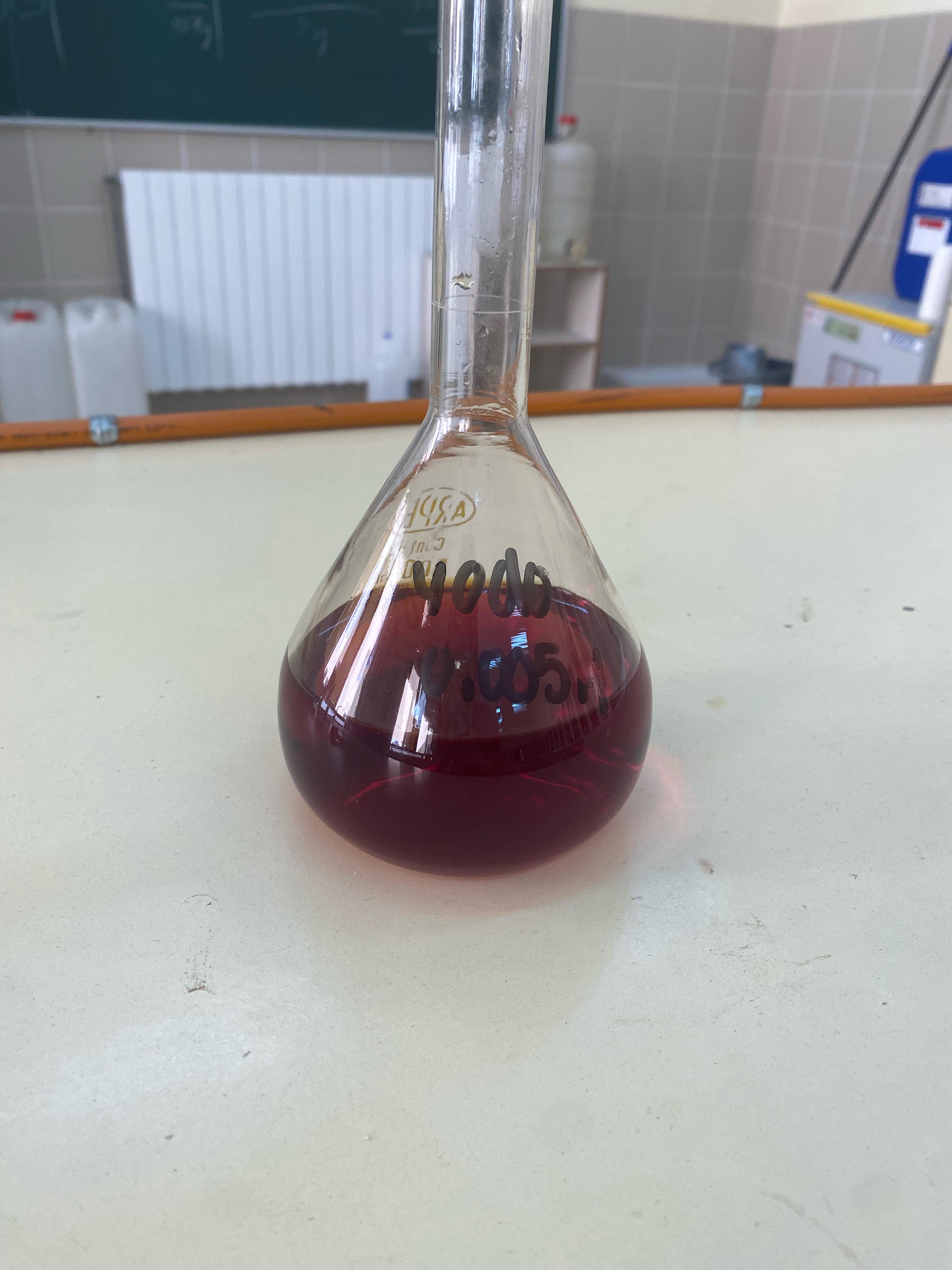 <p>Involves dissolving sublimated iodine in potassium iodide solution and diluting it with distilled water. Reaction scheme: I<sub>2</sub> + I<sup>-</sup> → I<sub>3<sup>-</sup></sub></p>