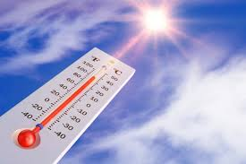 <p>The temperature in this region tends to ______ drastically, with hot summers and freezing winters.</p><p class="style_collocation__trans__nAf6q"><em>Nhiệt độ ở khu vực này có xu hướng biến động đáng kể, với mùa hè nóng bức và mùa đông giá lạnh.</em></p>