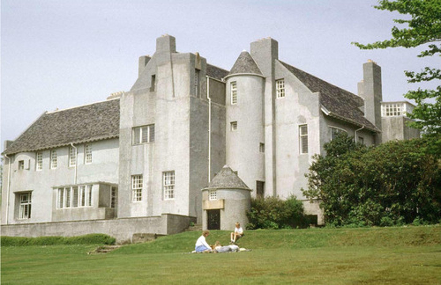 <p>1900s - Helensburgh, Scotland - Charles Rennie Mackintosh</p>