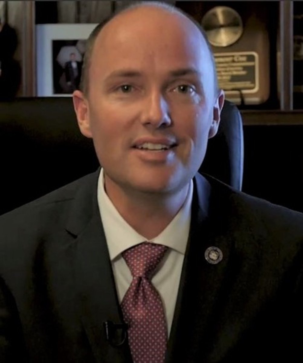 <p>Gov. Spencer Cox (R)</p>