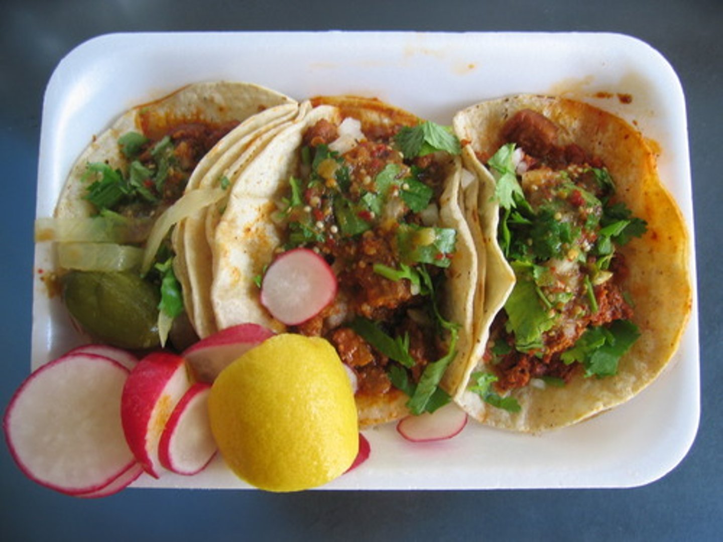 <p>unos tacos</p>