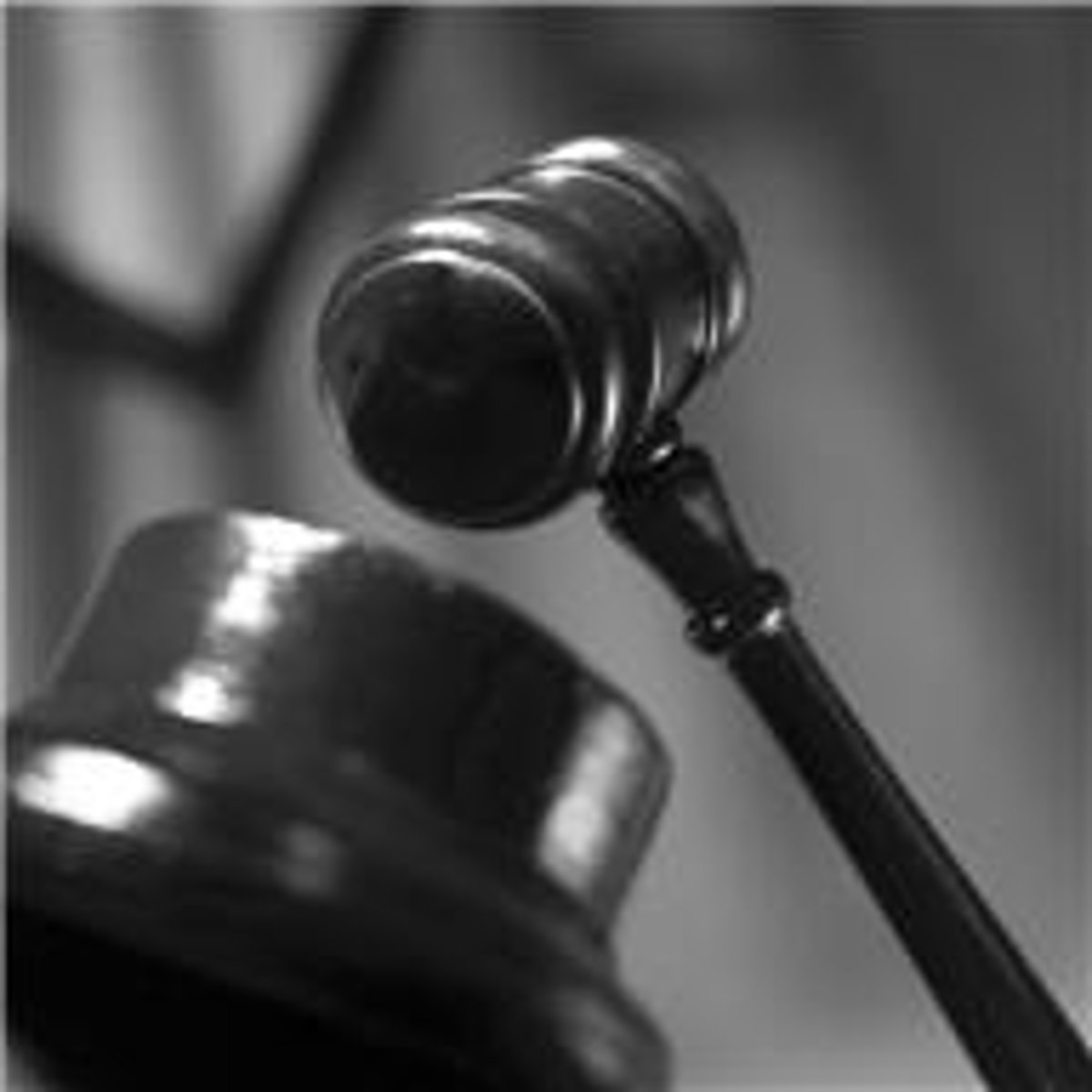 <p>(of evidence or argument) serving to prove a case; decisive or convincing. (of a victory) achieved easily or by a large margin</p>