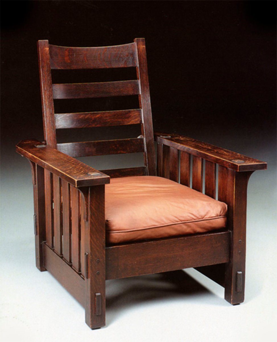 <p>Gustav Stickley<br>was reclinable like the one offered by Morris &amp; Co.</p>