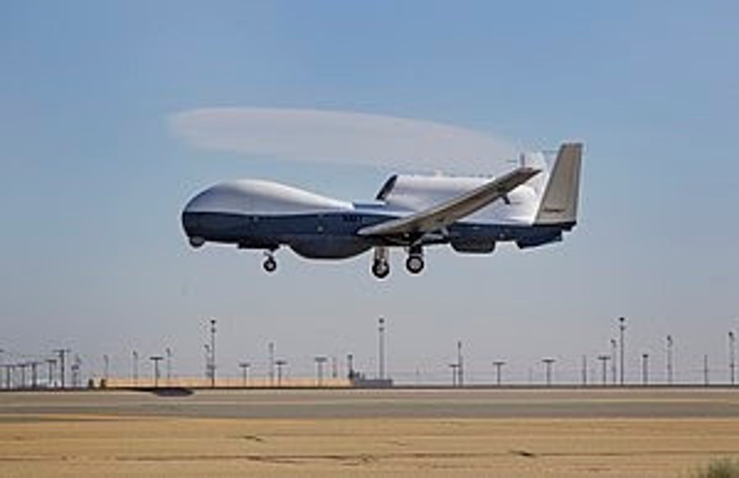 <p>role: land based, autonomously operated system, persistent ISR capabilities; range of 2,000nm; USW and SUW weapons employment </p><p>features: 130 ft wingspan, domed superstructure, </p><p>crew: unmanned, 4 personnel per ground station </p><p>responsibilities: air vehicle operator, tactical coordinator, 2 mission payload operators </p>