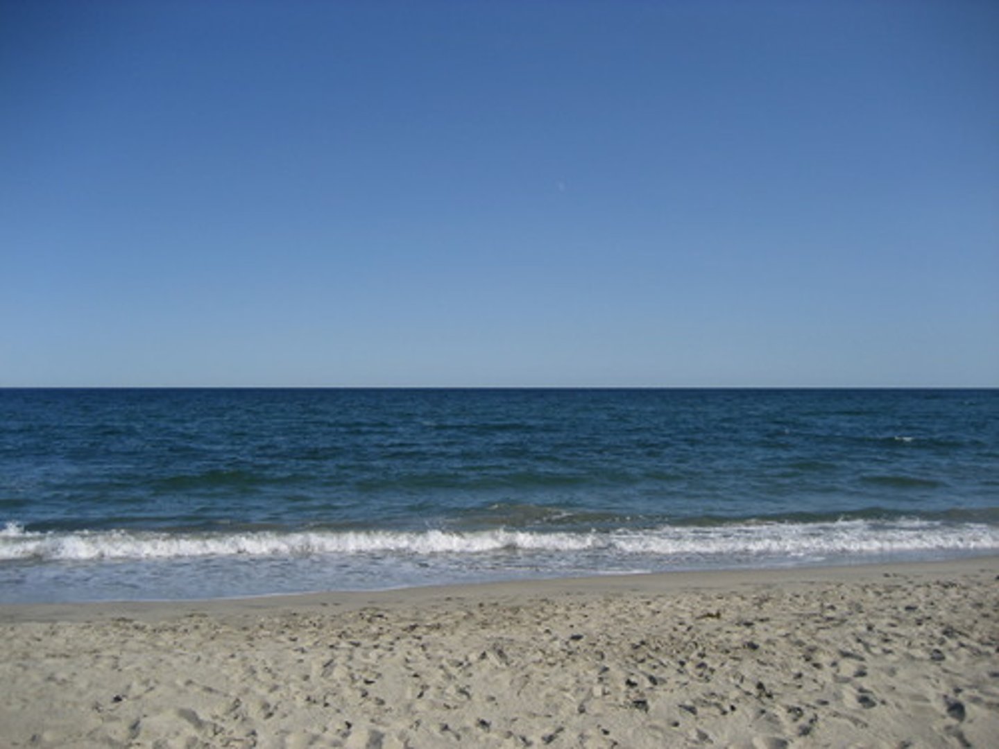 <p>it's clear</p>