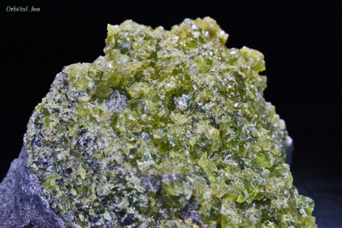 <p><strong>hardness:</strong> 6.5-7<br><strong>cleavage: </strong>absent<br><strong>luster: </strong>vitreous<br><strong>color: </strong>deep olive-green to yellow green<br><strong>other notes:</strong> misshapen, granular texture</p>