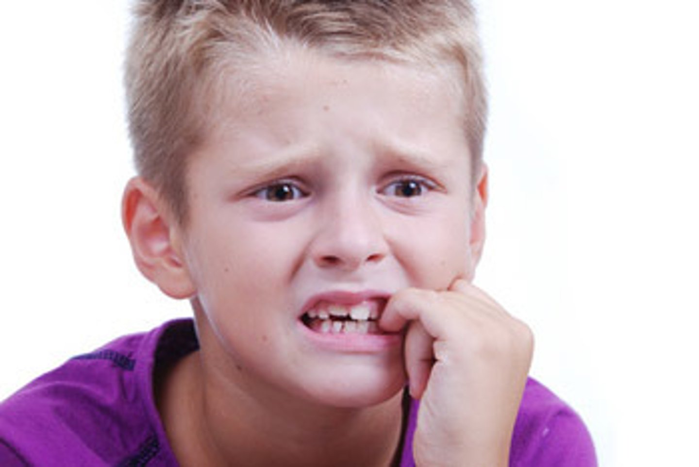 <p>стривожений, напружений(worried or nervous and not able to relax: Don't get uptight about the exam - just do your best.)</p>