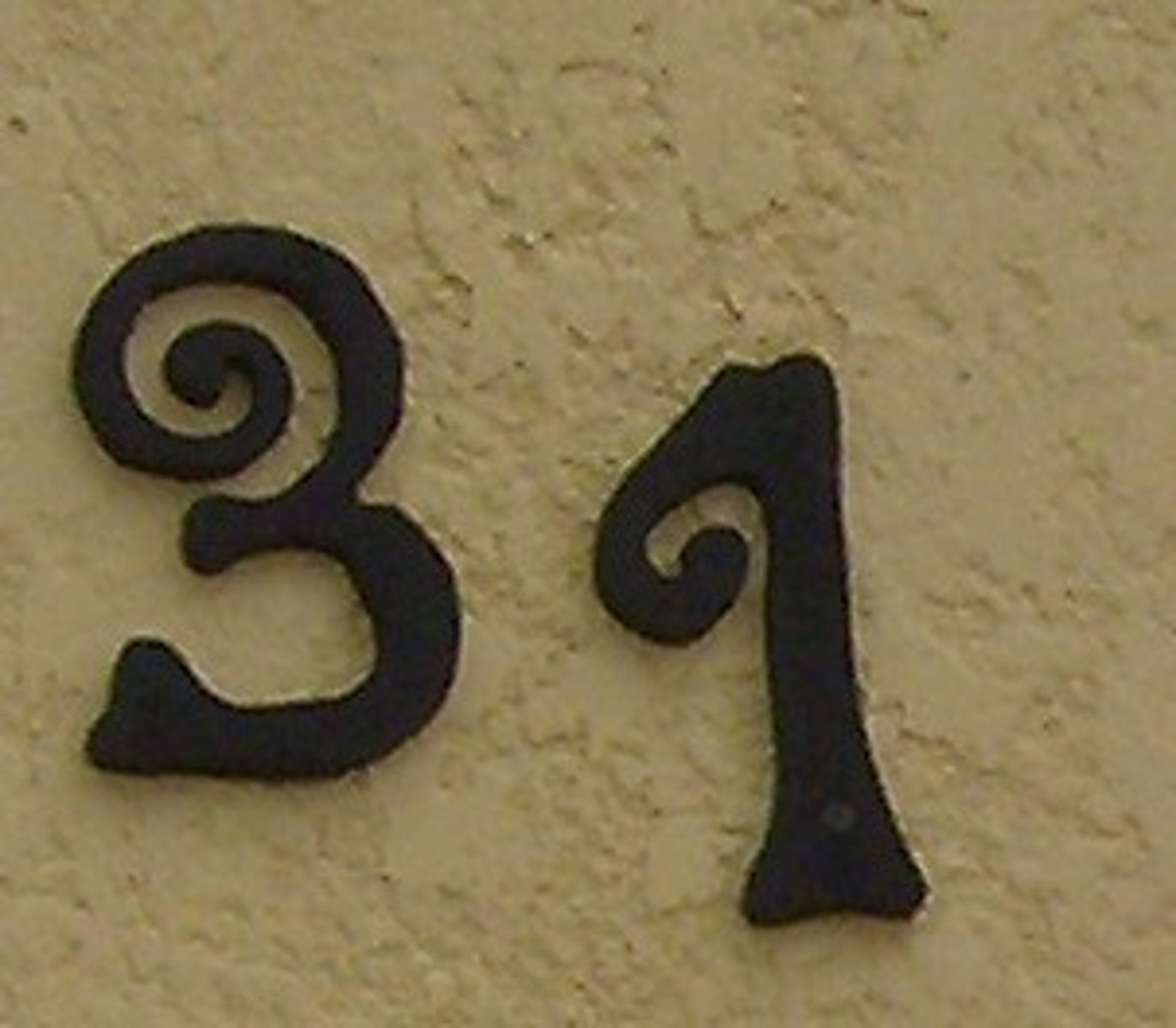 <p>thirty-one-31</p>