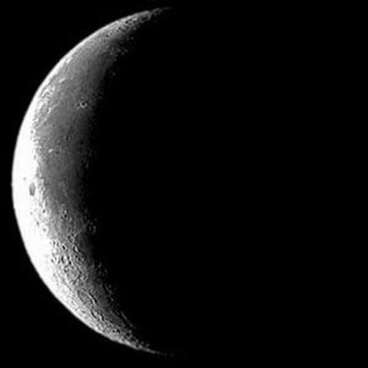 <p>A tiny sliver of the Moon we see before it disappears.</p>