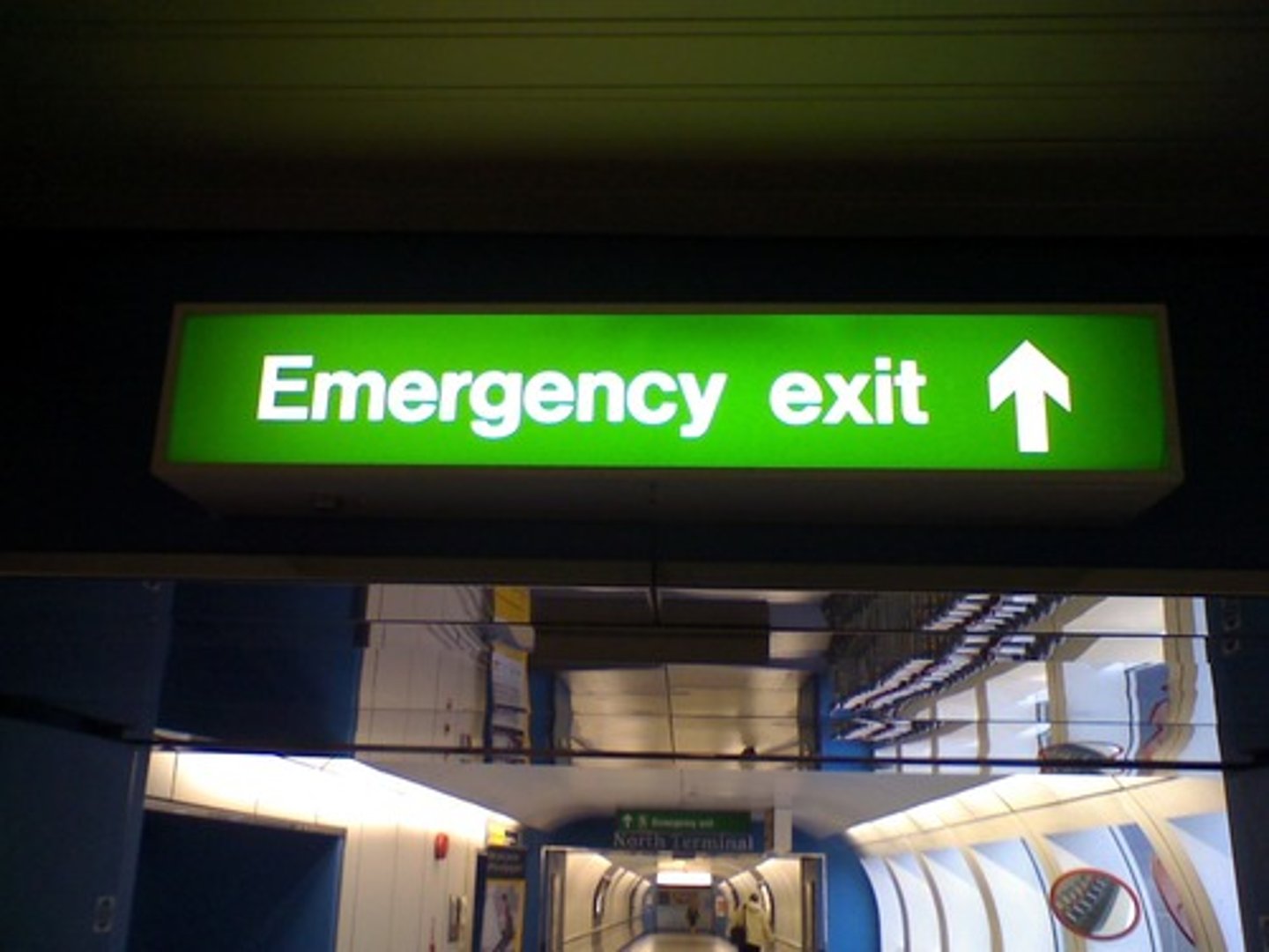 <p>exit</p>