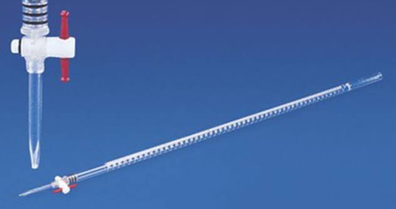 <p><span style="background-color: transparent;"><strong><em><u><span>Bureta volumétrica</span></u></em></strong></span></p>