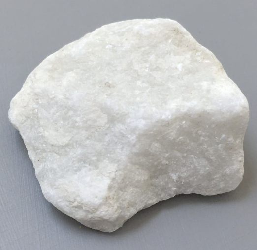 <p><strong>2 TYPES OF METAMORPHIC ROCKS:</strong><br>these rocks have <strong>no layers and lack a banded appearance</strong></p><p>(give example)</p>