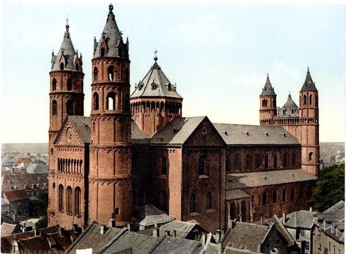 <p>The representative cathedral of the Romanesque period.</p><p>Style: Romanesque (Norman)</p>