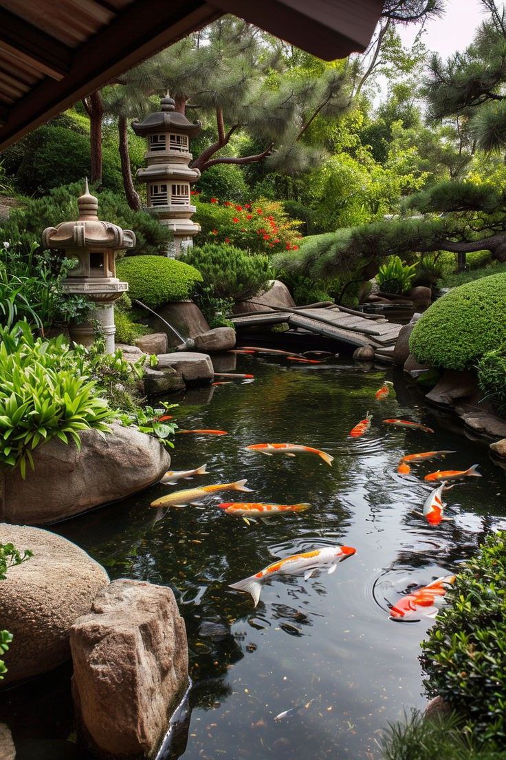 <p><em>Fish Pond.</em></p>