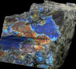 <p>feldspar group- labdorites silicates</p>