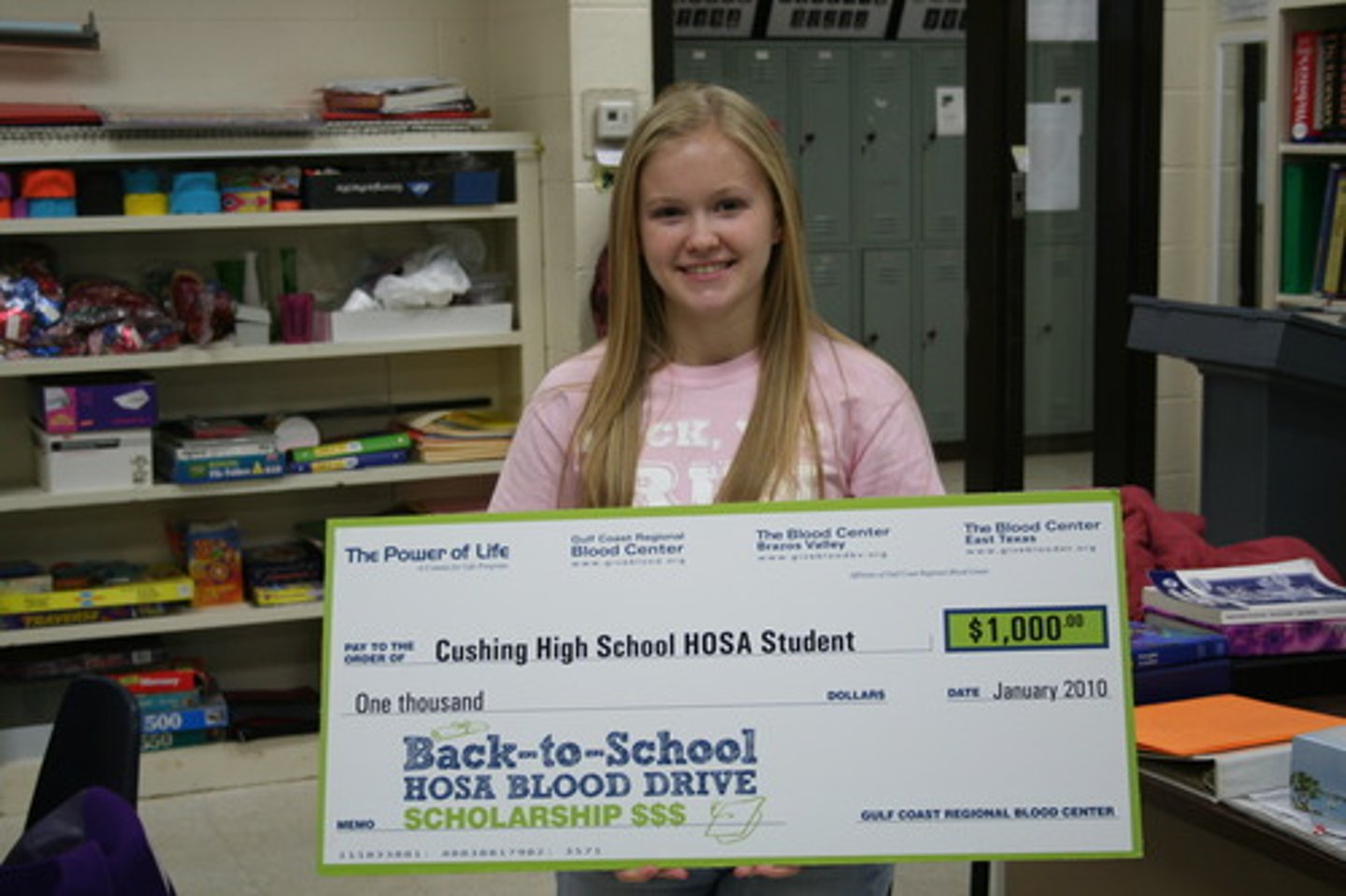 <p>(n): học bổng</p>