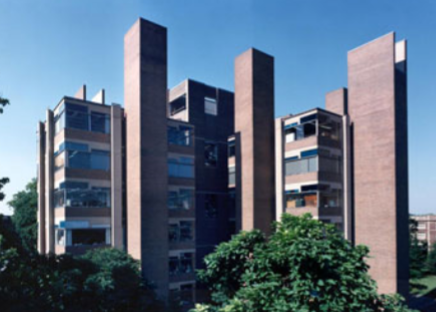 <p><span>Richards Medical Center</span></p>