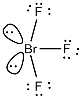 what is the hybridization of a t-shaped molecule?