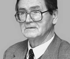 український літературознавець, літературний критик, громадський діяч, дисидент радянських часів, Герой України, другий Міністр культури України (1992-1994). Дисидент, автор "Інтернаціоналізм чи русифікація»