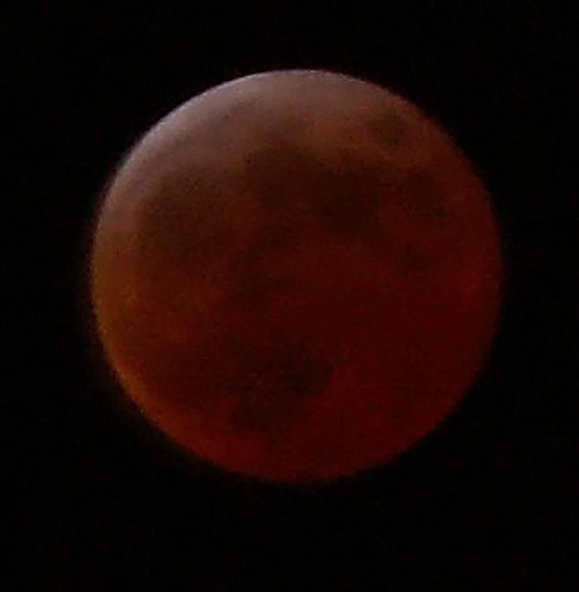 <p>a lunar eclipse in which the Moon becomes fully covered by Earth's umbral shadow</p>