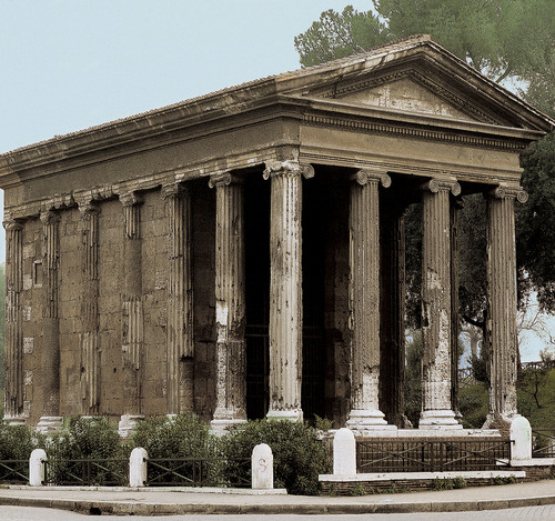 <p>Usually attached for purposes as a porch, structure with roof. Porch with roof </p>