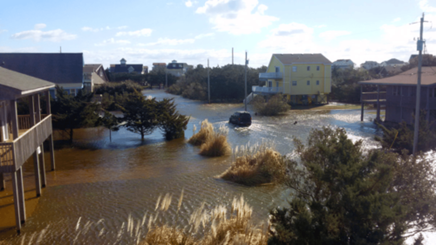 <p>Private or public organizations work together to restore, enhance, or create wetlands in a region and use the mitigation "credits" to satisfy the 404 mitigation requirements for individual development projects</p>