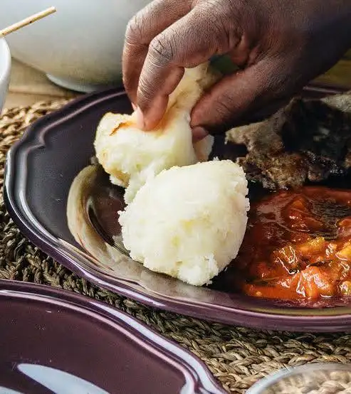 <p>Fufu</p>