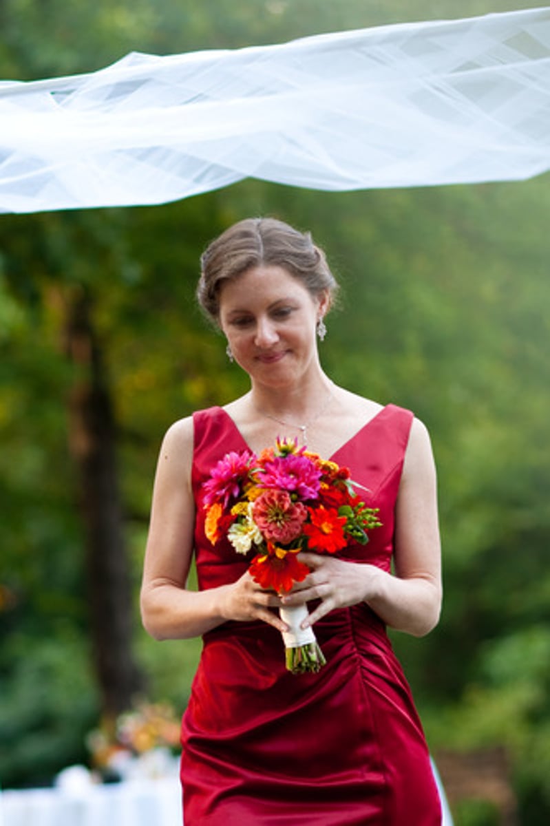 <p>bridesmaid</p>