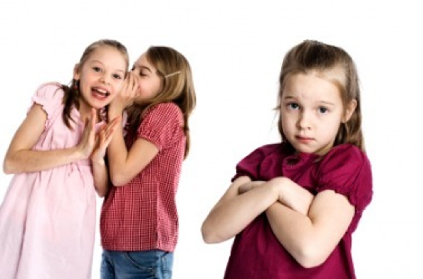 <p>to marginalize, to exclude, to isolate</p>