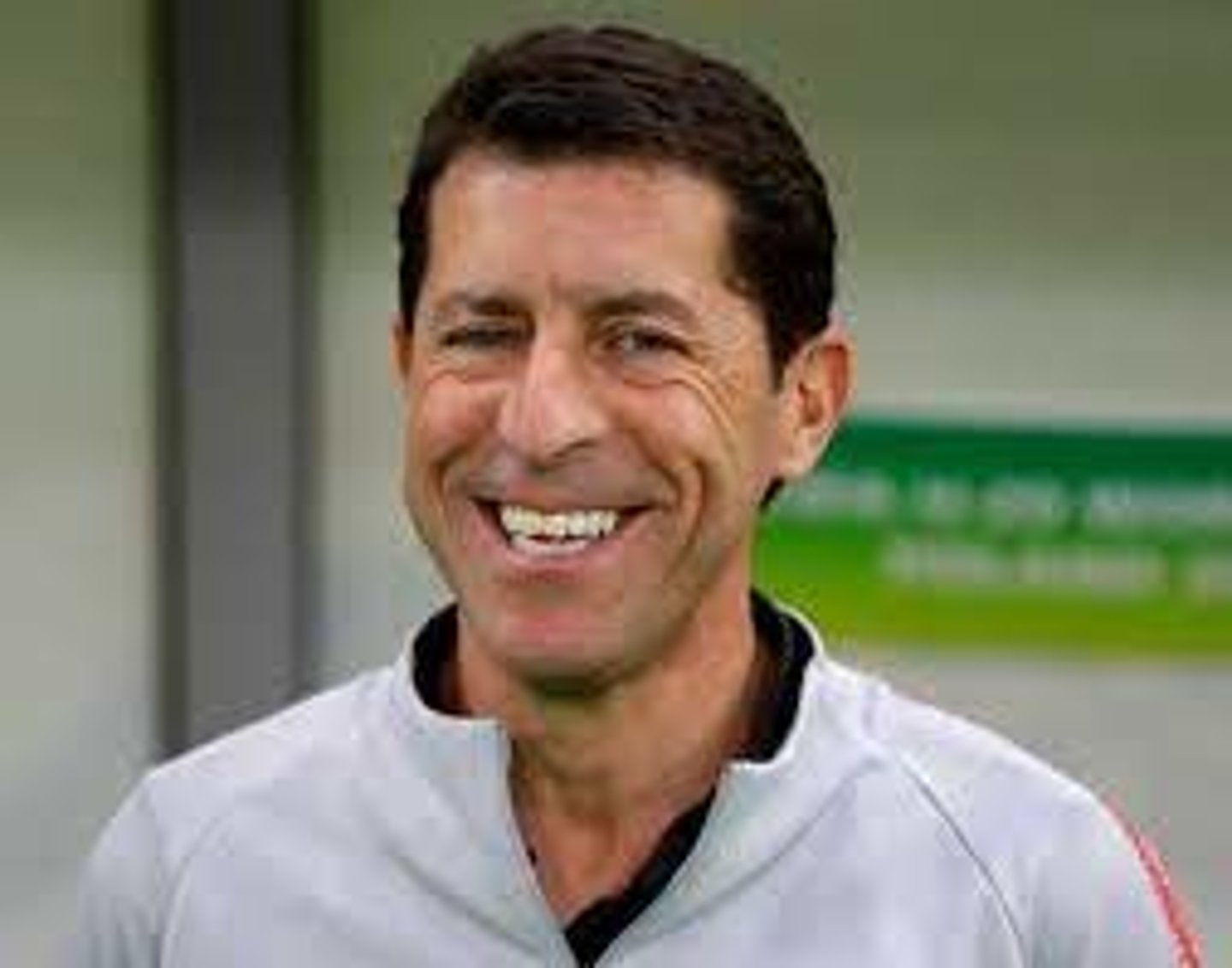 <p>an American former soccer player and current assistant coach of the New England Revolution. Over his thirteen-year professional career, Ramos played as a midfielder in Spain, Mexico, and the United States, from Uruguay</p>