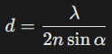 <p><span data-name="abacus" data-type="emoji">🧮</span><span data-name="memo" data-type="emoji">📝</span>Gdzie:<br></p><p><span>λ</span> – długość fali światła,</p><p></p><p><span>n</span> – współczynnik załamania światła,</p><p></p><p><span><span>α</span></span> – kąt aperturowy obiektywu.</p>