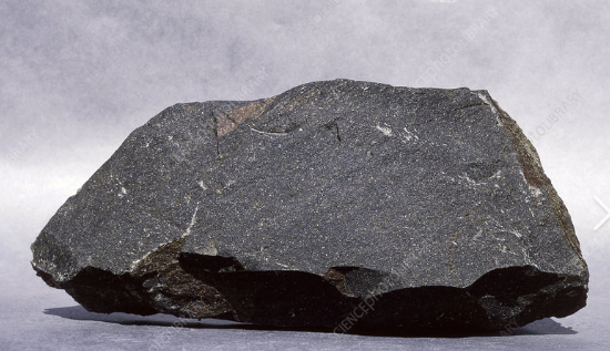 <p>Extrusive, aphanitic</p><p>pyroxene, amphibole </p><p>olivine, plagioclase </p><p>mafic, 35-65%</p>