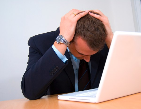 <p>makes mistakes<br><br><strong>He always …</strong> during math tests, even when he studies hard<br>My phone’s voice assistant often <strong>…</strong> when I speak too fast.</p>