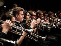 <p>Je m’intéresse beaucoup à l’interprétation musicale.</p><p><strong>Key word strategy:</strong> interested and intéresse sound similar and music and musicale also sound similar</p>