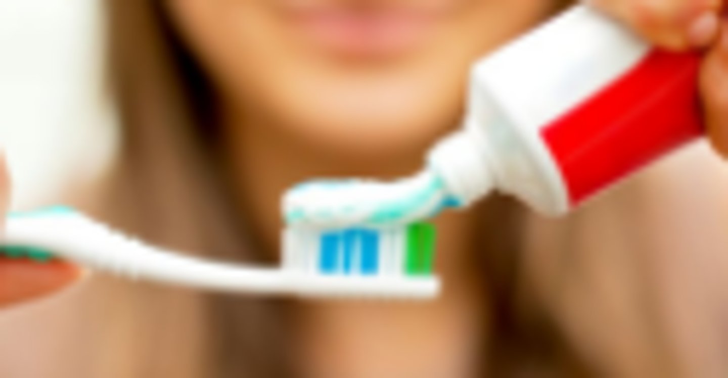 <p><strong>Identify what kind of heterogenous mixture:</strong></p><p></p><p>Toothpaste</p>