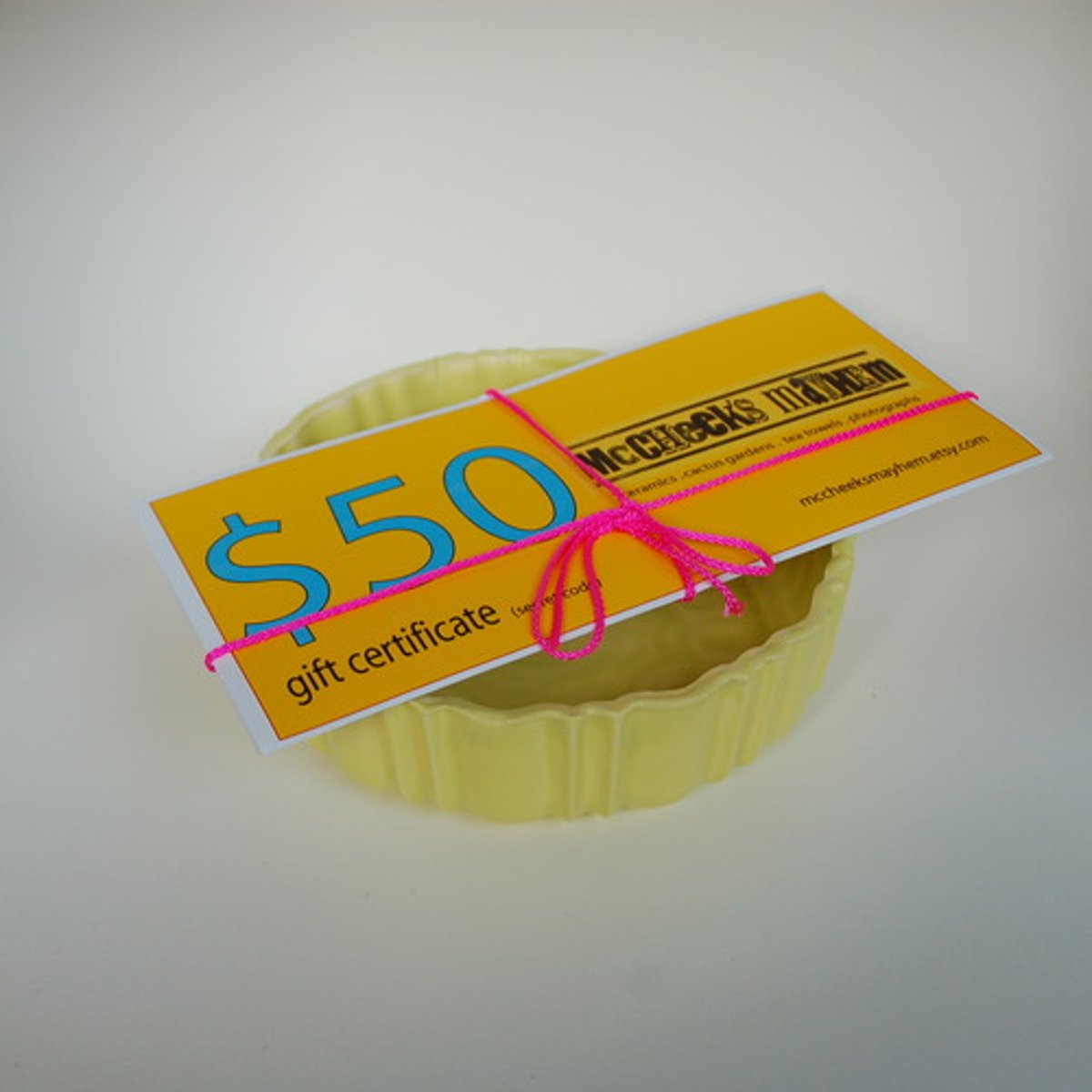 <p>gift certificate</p>