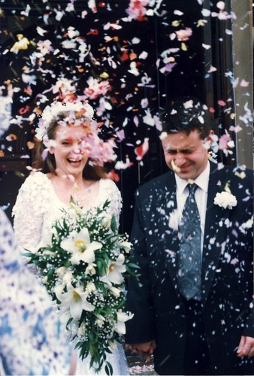 <p>confetti</p>