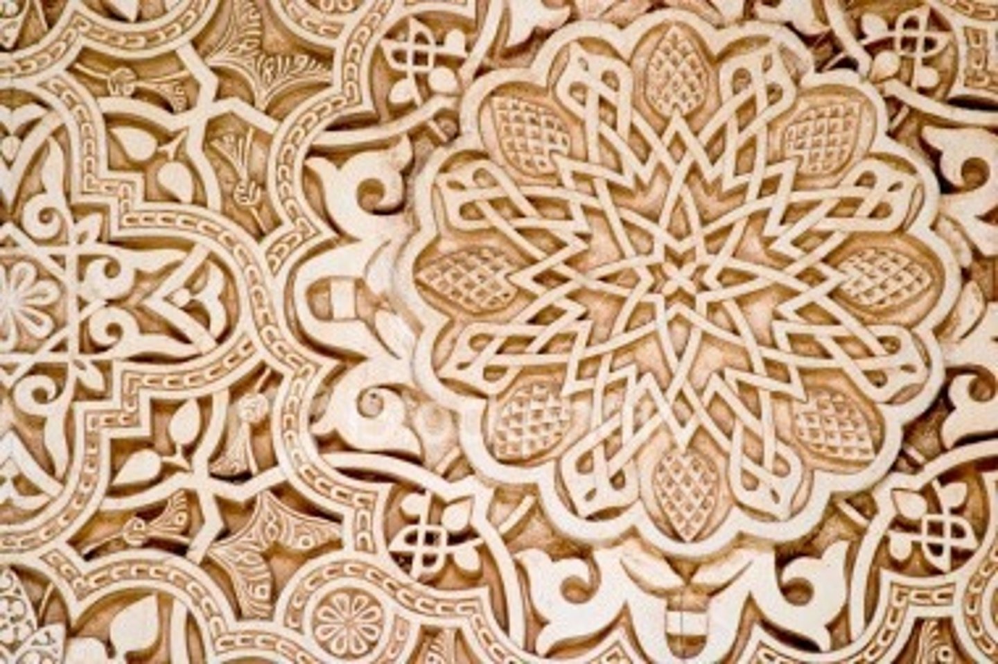 <p>A decorative style featuring intricate, flowing patterns, often involving floral, geometric, or abstract designs.</p>