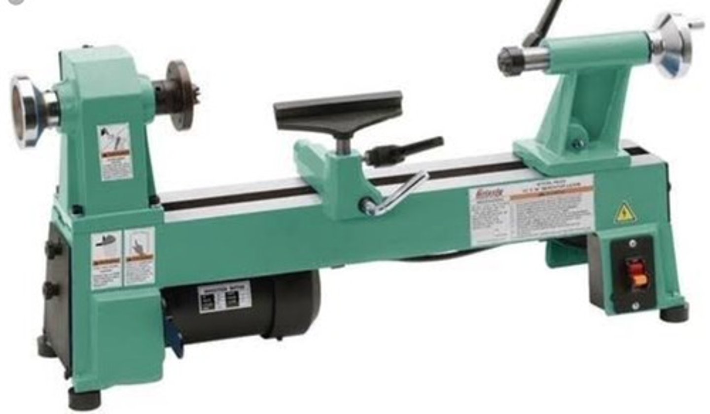 <p>Lathe Machine</p>